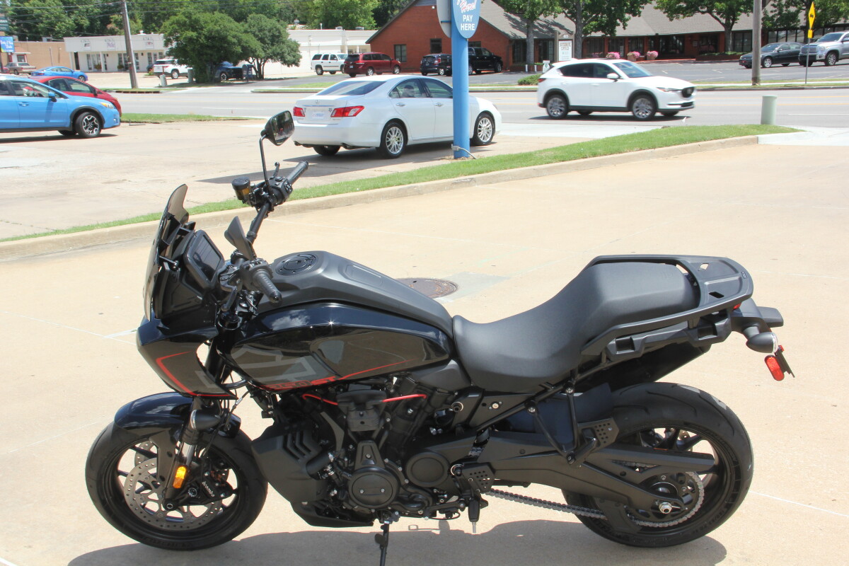 2025 Harley-Davidson Pan America 1250 ST Vivid Black - Photo 3