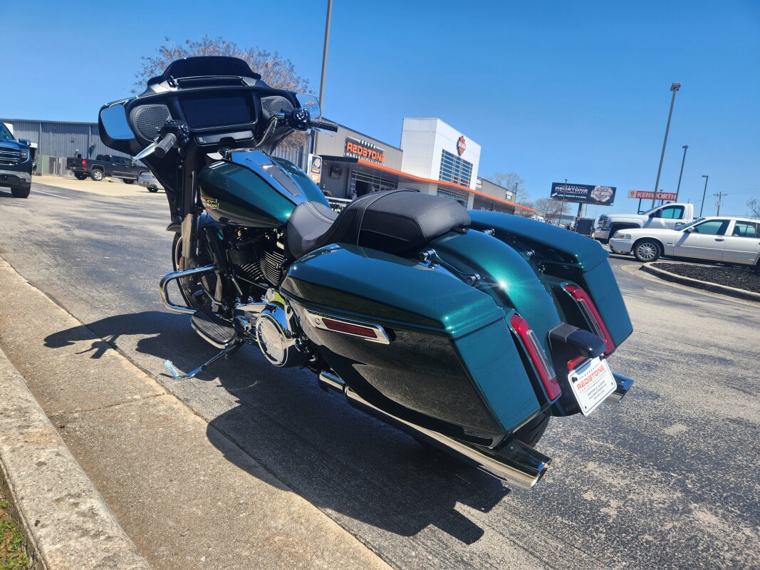 2024 Harley-Davidson Street Glide - Photo 6