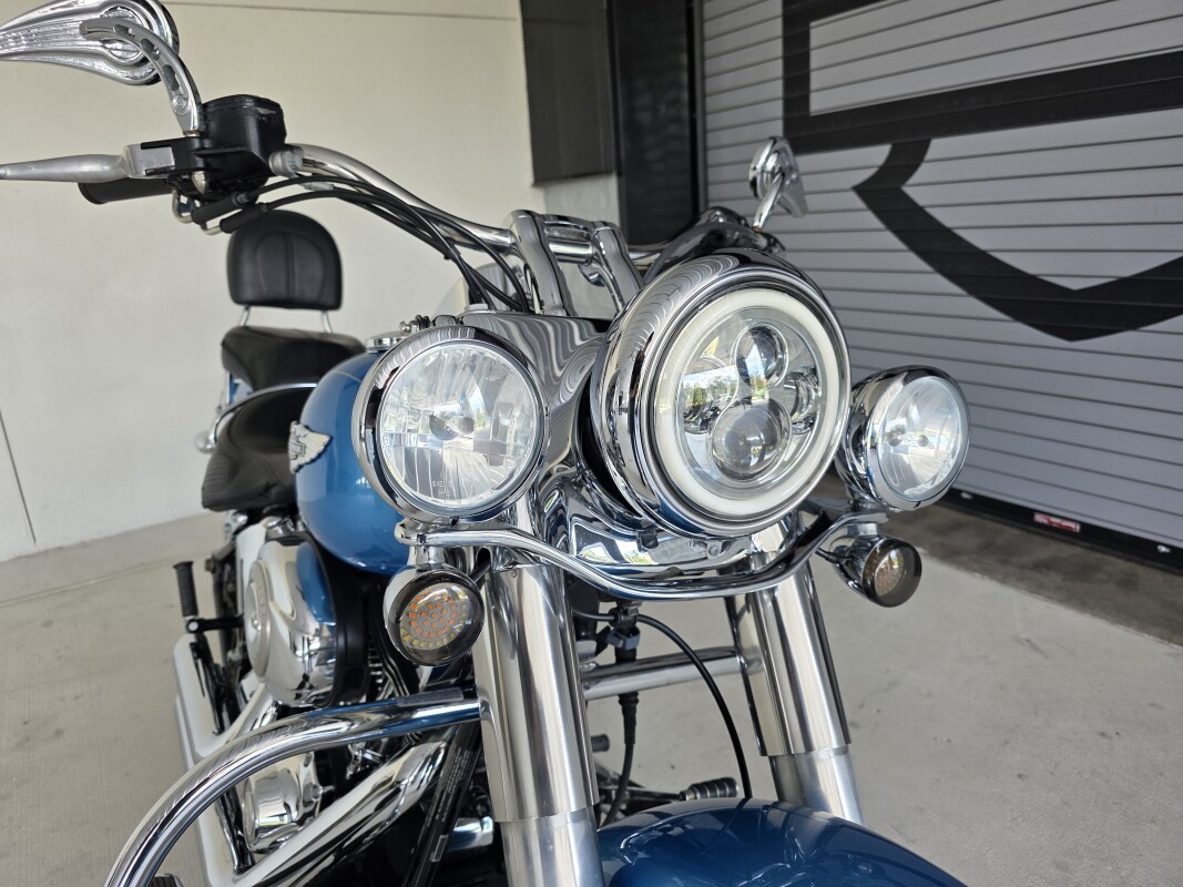 2011 Harley-Davidson Softail Deluxe - Photo 5