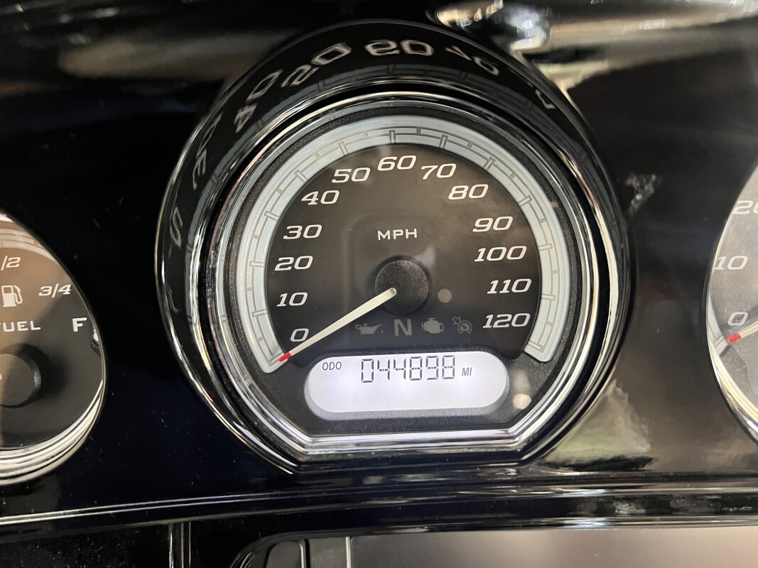 2018 Harley-Davidson Ultra Limited Low Silver Fortune/Black Tempest FLHTKL - Photo 6