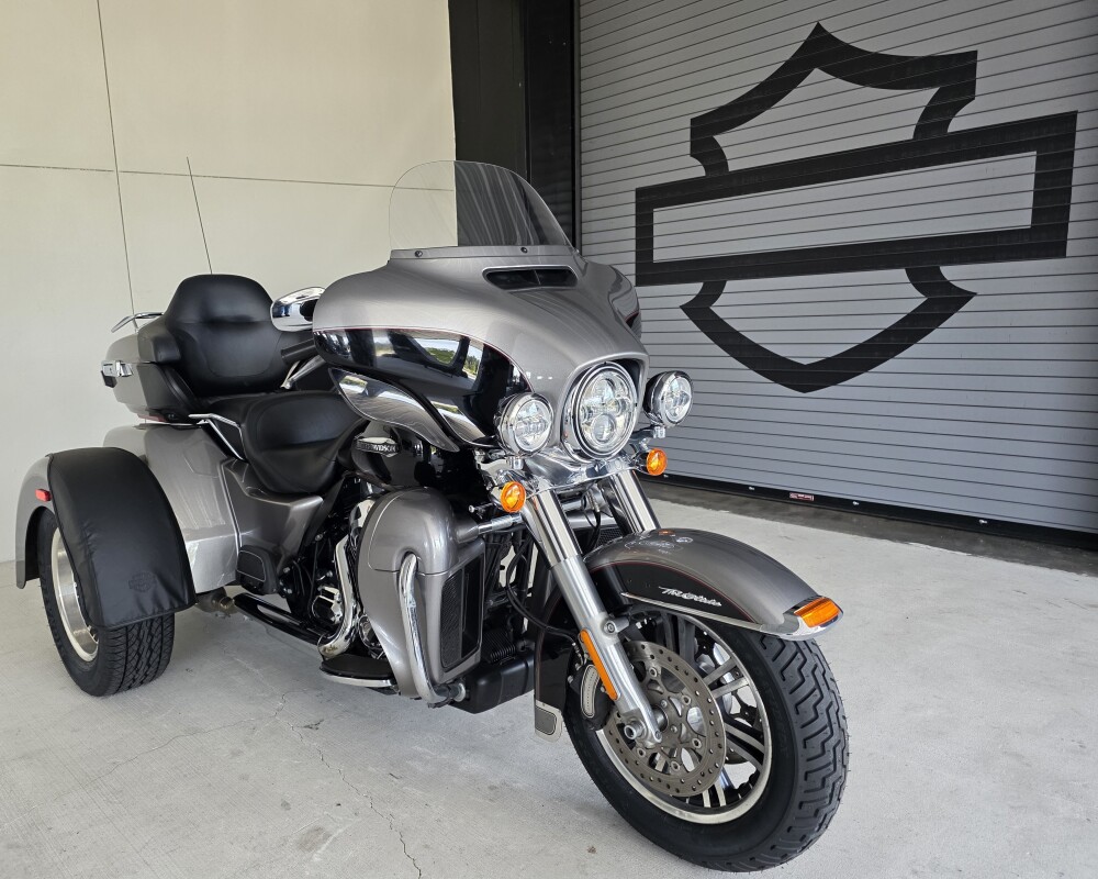2016 Harley-Davidson Tri Glide Ultra - Photo 2