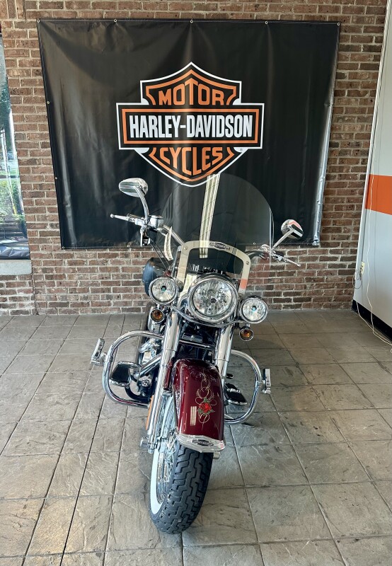 2008 Harley-Davidson Softail Deluxe FLSTN - Photo 2