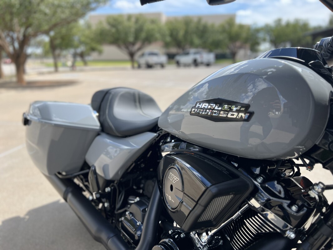 2025 Harley-Davidson Street Glide Billiard Gray - Black Finish - Photo 9