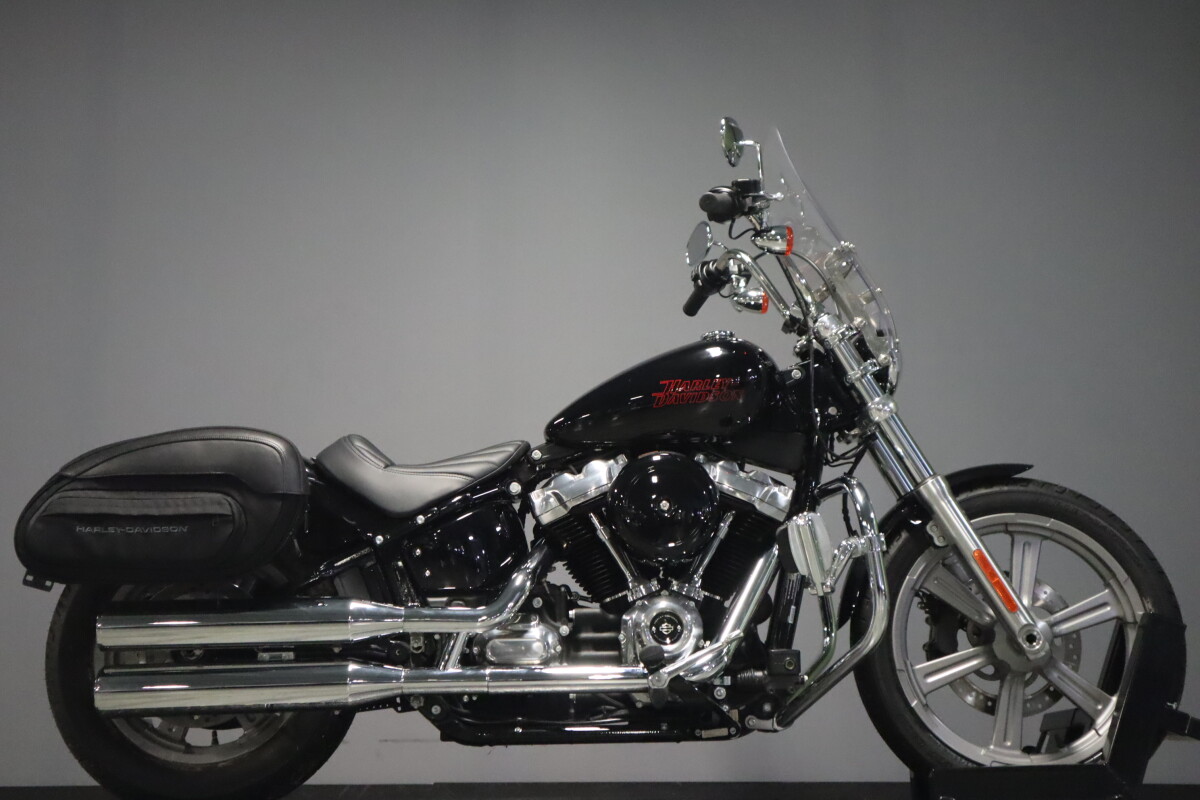2023 Harley-Davidson Softail Standard FXST