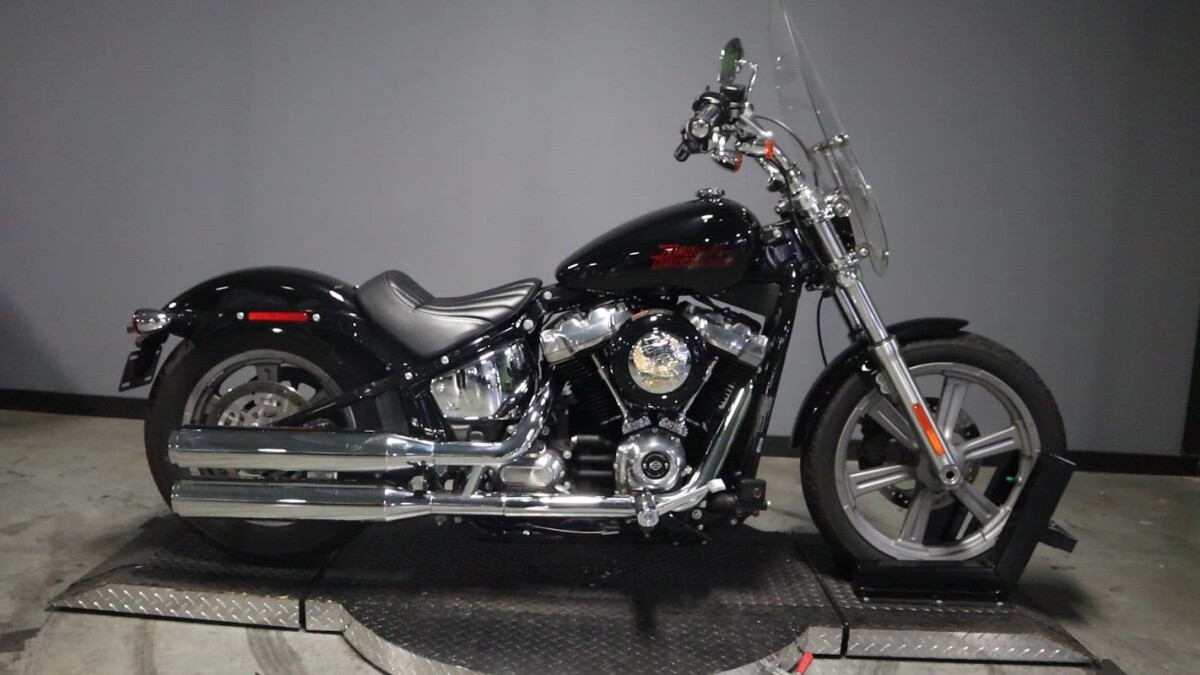2023 Harley-Davidson® Softail® Standard FXST | Rawhide