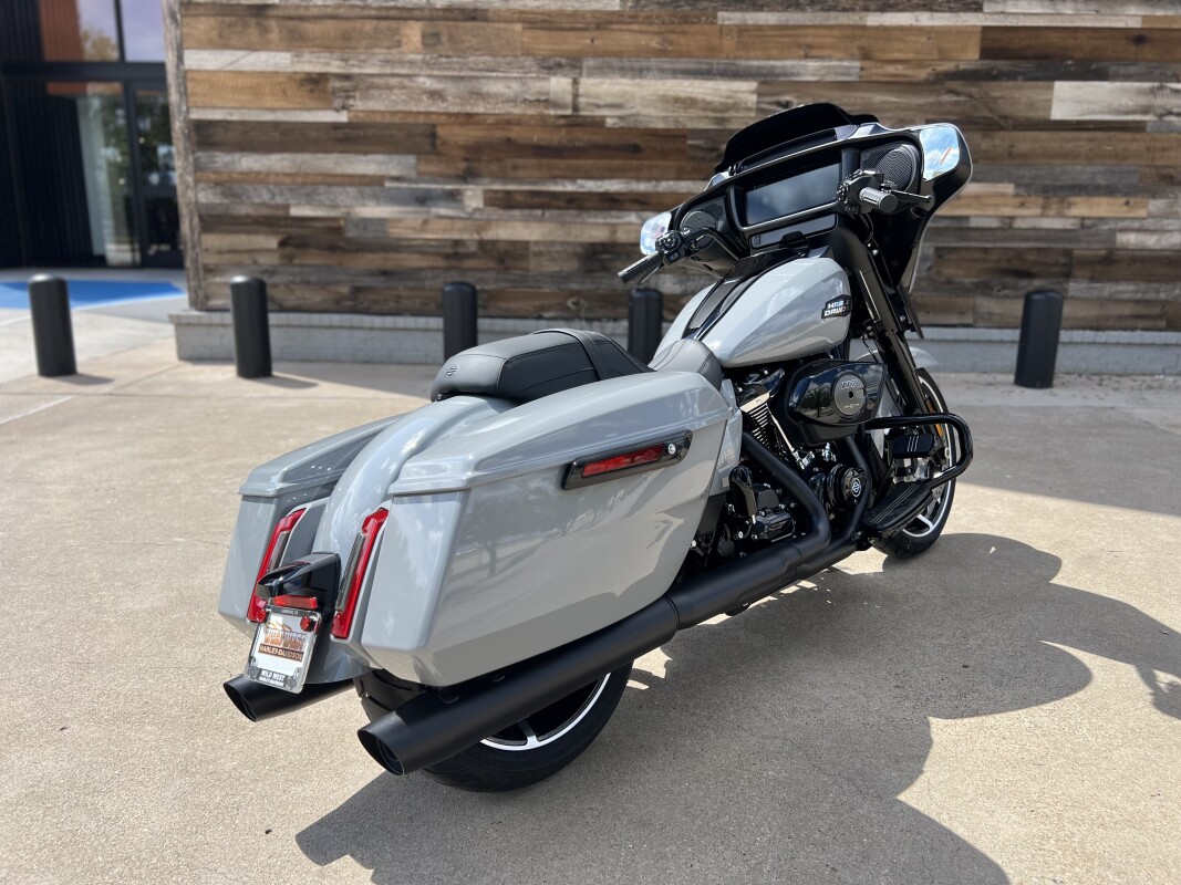 2025 Harley-Davidson Street Glide Billiard Gray - Black Finish - Photo 8
