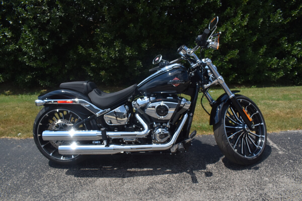 2025 Harley-Davidson Breakout