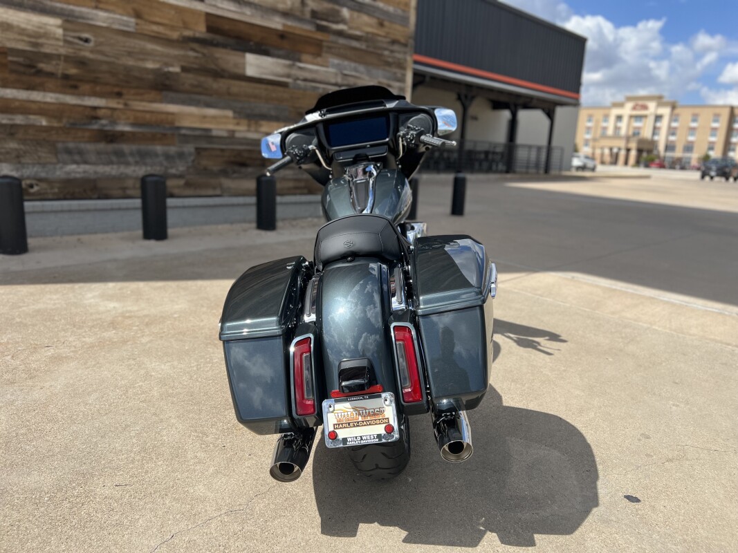 2025 Harley-Davidson Street Glide Iron Horse Metallic - Photo 7