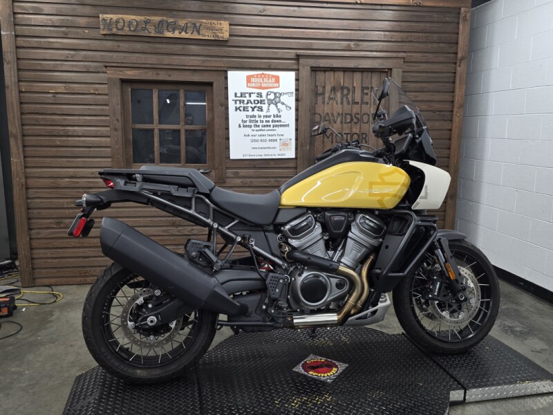 2023 Harley-Davidson® Pan America™ 1250 Special INDSYLW/WHT SND