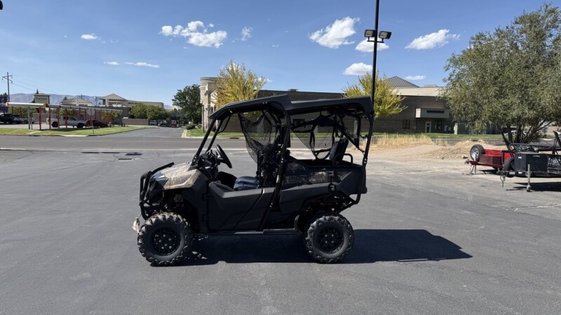 SXS700M4DFR 2024 Pioneer 700-4 Forest