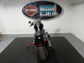 2018 Harley-Davidson® Fat Boy® 114 - Vivid Black thumb 1
