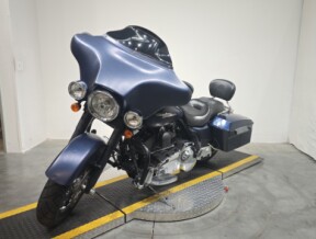 FLHX 2008 Street Glide® thumb 2