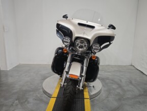 FLHTK 2018 Ultra Limited thumb 3