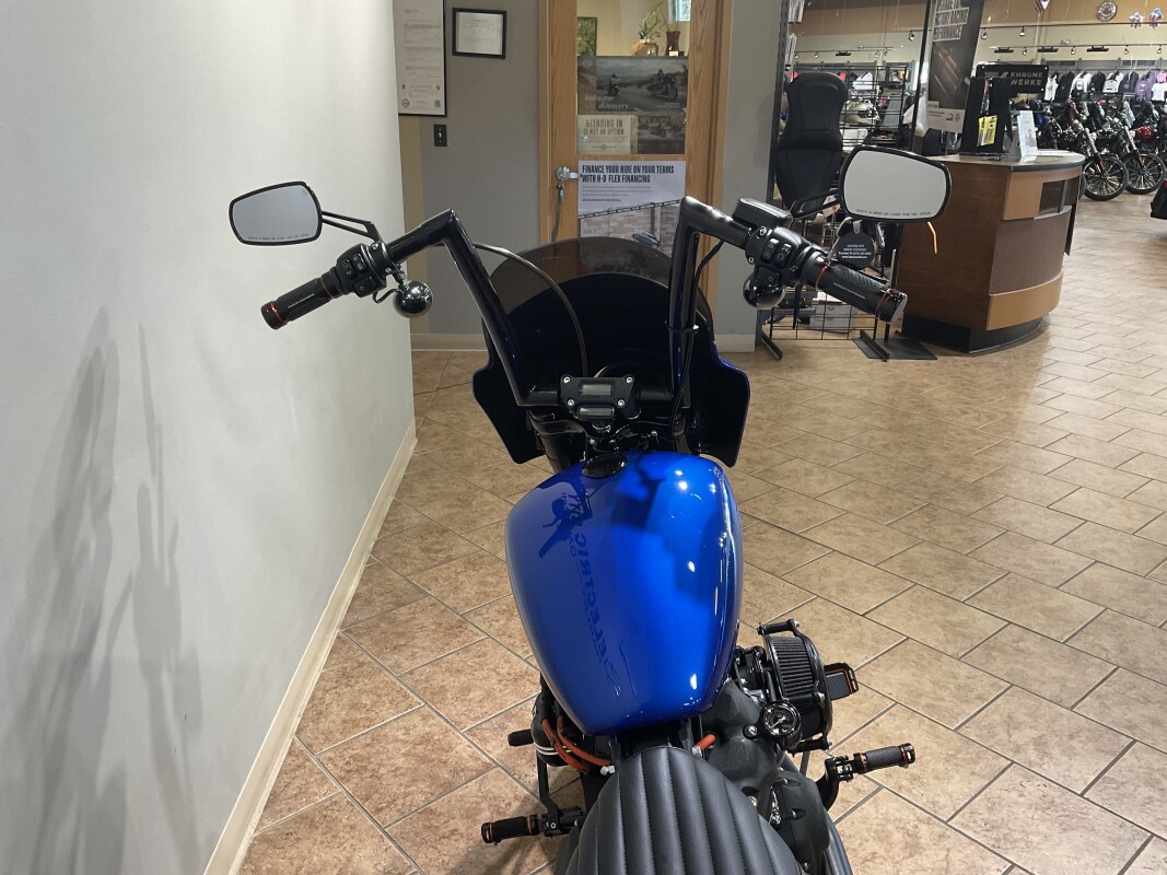 2024 Harley-Davidson Street Bob 114 Blue Burst FXBBS - Photo 6