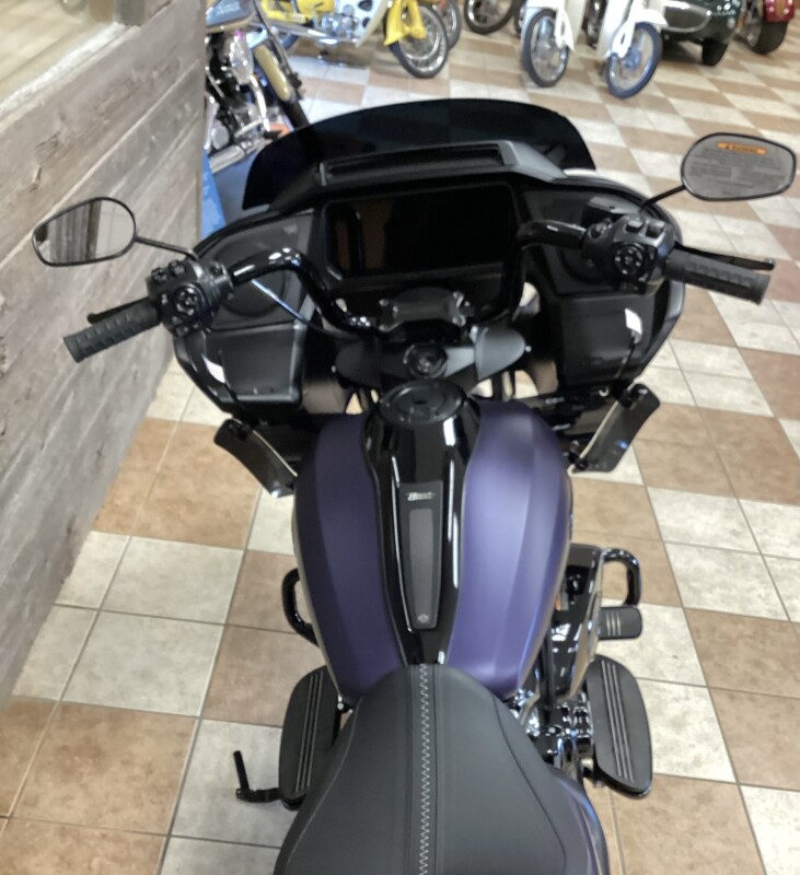 2025 Harley-Davidson Road Glide Purple Abyss Denim - Black Finish - Photo 4