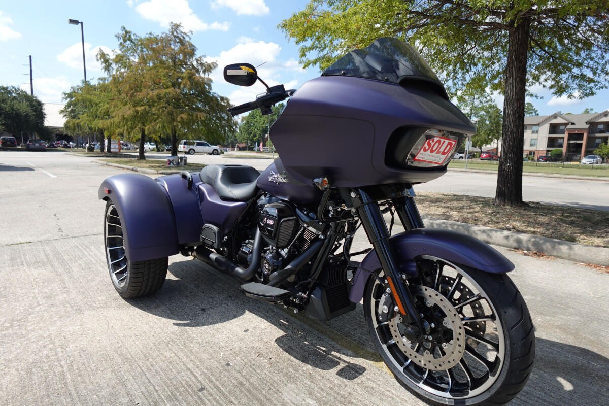 2025 Harley-Davidson Road Glide 3 FLTRT - Photo 2