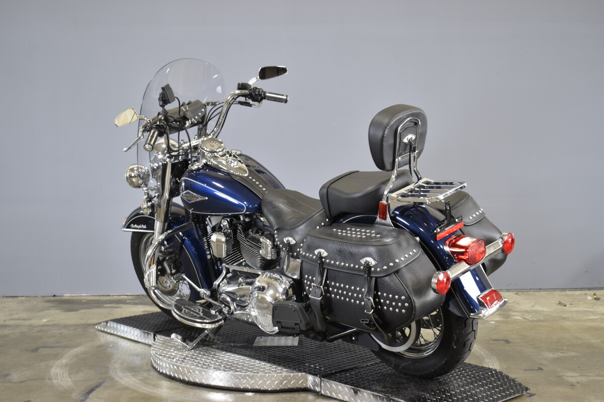 2012 Heritage Softail Classic 103 - Photo 6