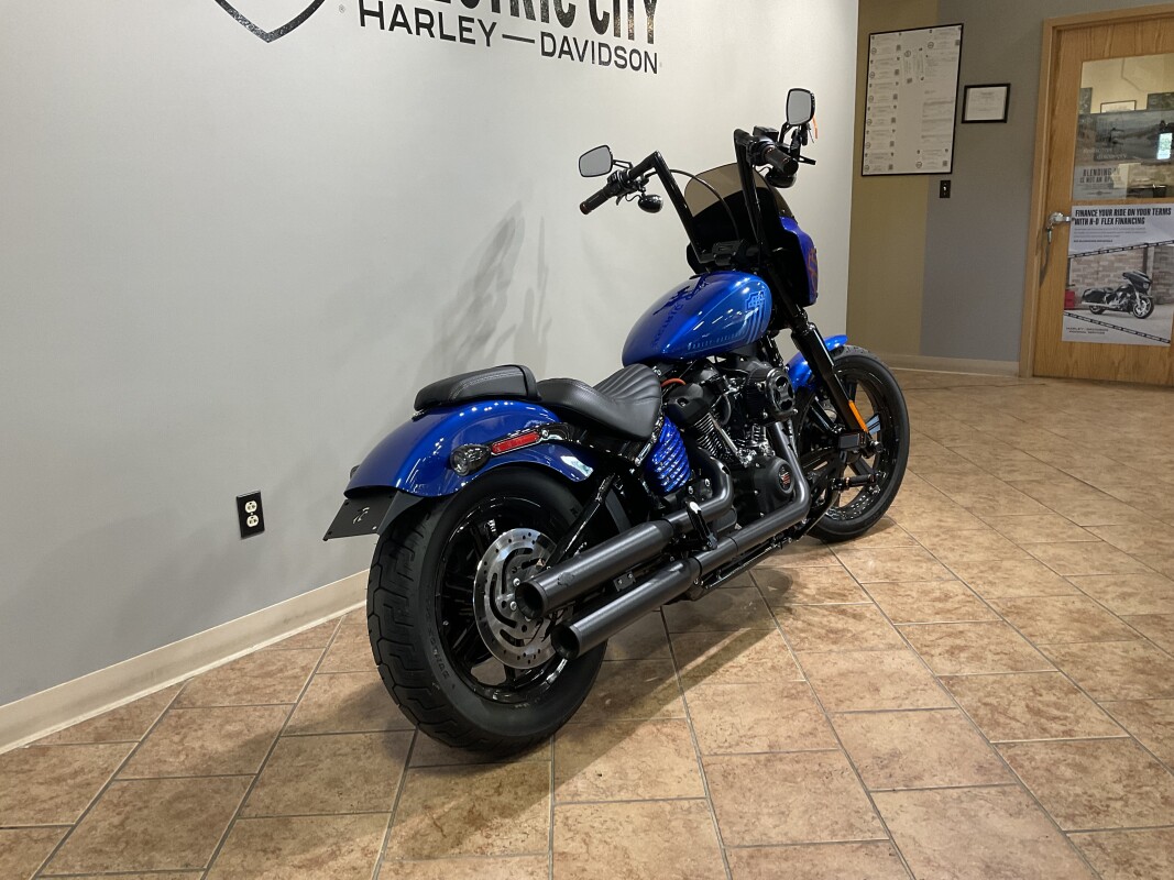 2024 Harley-Davidson Street Bob 114 Blue Burst FXBBS - Photo 4