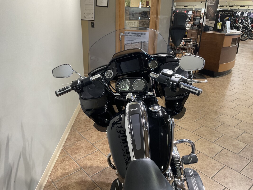 2021 Harley-Davidson Road Glide Special Vivid Black FLTRXS - Photo 6
