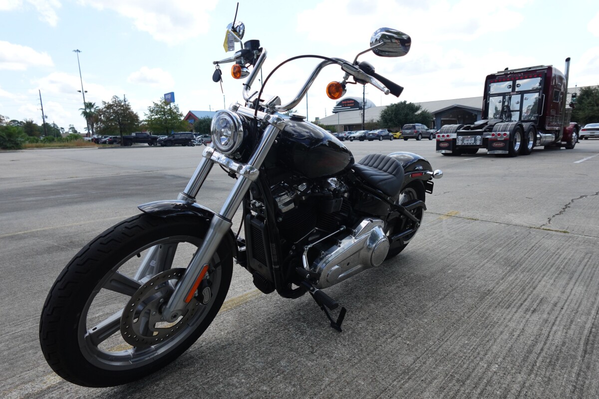 2024 Harley-Davidson Softail Standard FXST - Photo 4