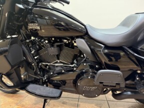 2025 FLHXU Street Glide® Ultra thumb 1