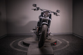 2020 Softail Slim® (FLSL) thumb 3