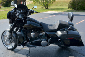2015 Cvo Street Glide Special Black/Gold Dust thumb 2