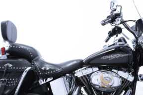 2013 Harley-Davidson<sup>®</sup> Heritage Softail<sup>®</sup> Classic Vivid Black thumb 1