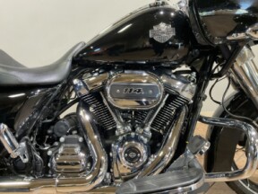 2021 Harley-Davidson® Road Glide® Special Vivid Black FLTRXS thumb 3
