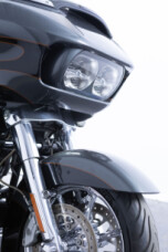 2016 Harley-Davidson<sup>®</sup> CVO<sup>™</sup> Road Glide<sup>®</sup> Ultra Carbon Dust/Charcoal S thumb 1