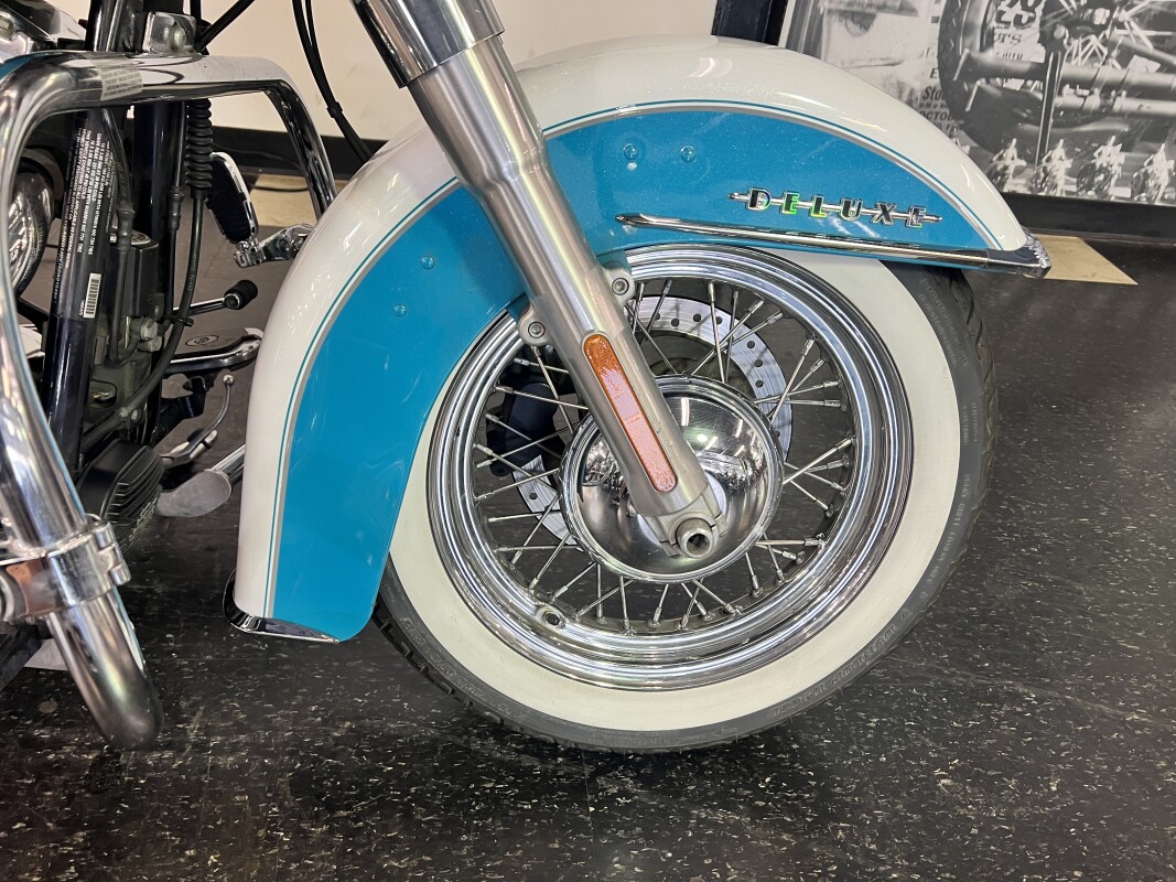 2016 Harley-Davidson Softail Deluxe Crushed Ice /Frosted Teal FLSTN - Photo 3