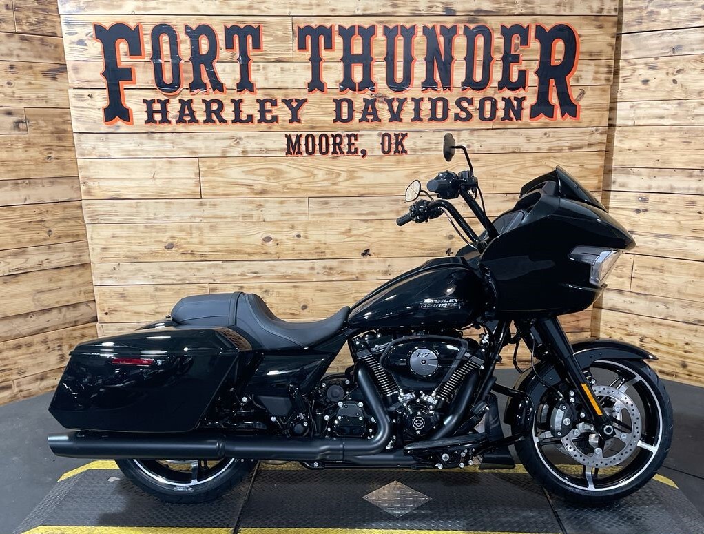 Harley-Davidson Road Glide 2025 FLTRX VIVID BLACK W/ BLACK TRIM