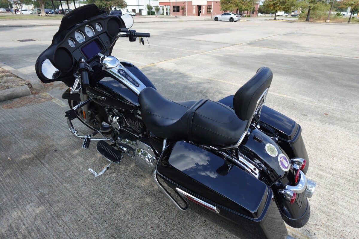 2021 Harley-Davidson Street Glide FLHX - Photo 6