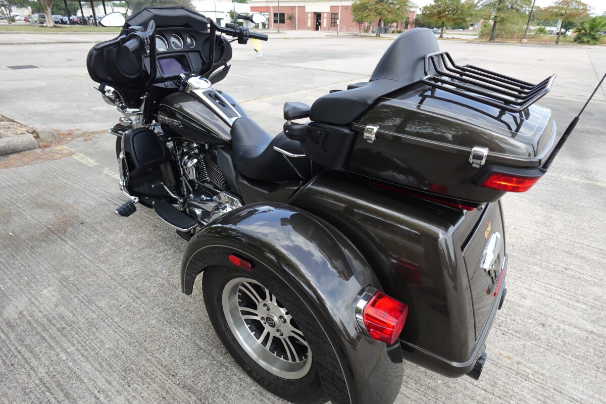 2020 Harley-Davidson Tri Glide Ultra FLHTCUTG - Photo 6
