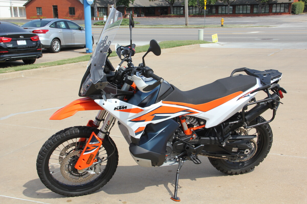 2023 KTM 890 Adventure R - Photo 6