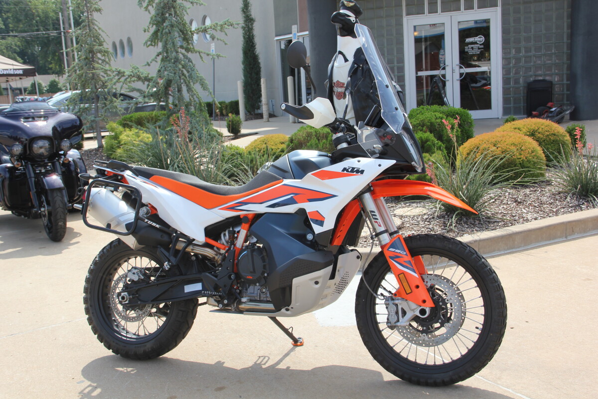 2023 KTM 890 Adventure R - Photo 4