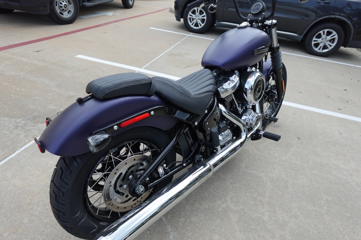 2025 Harley-Davidson Street Bob FXBB - Photo 8