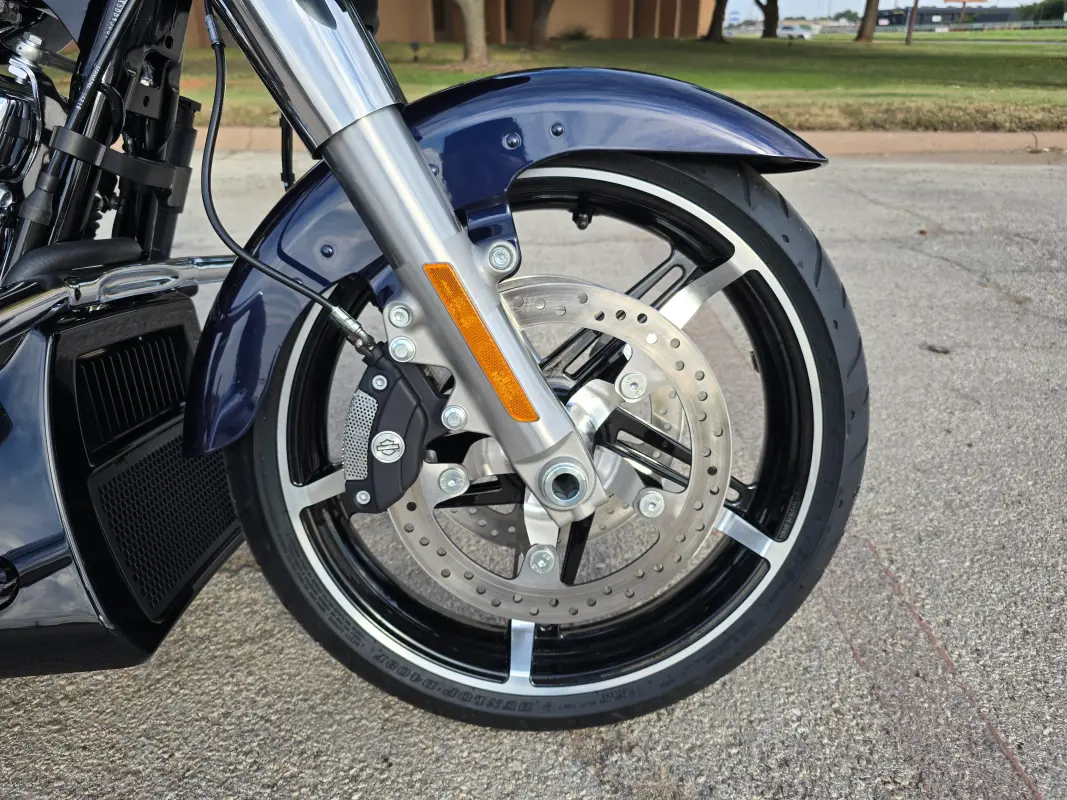 2025 Harley-Davidson Street Glide - Photo 7