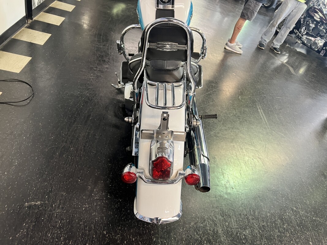 2016 Harley-Davidson Softail Deluxe Crushed Ice /Frosted Teal FLSTN - Photo 9