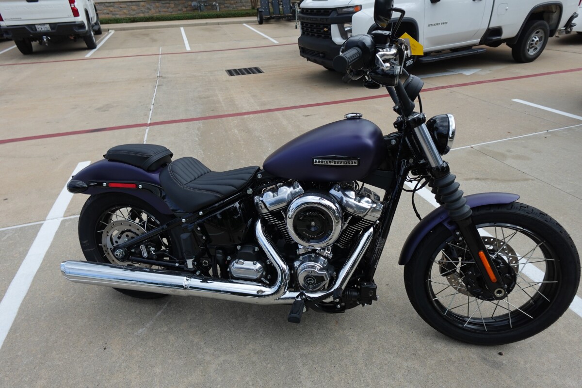 2025 Harley-Davidson Street Bob FXBB