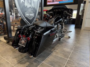 FLHXS 2022 Street Glide® Special thumb 3