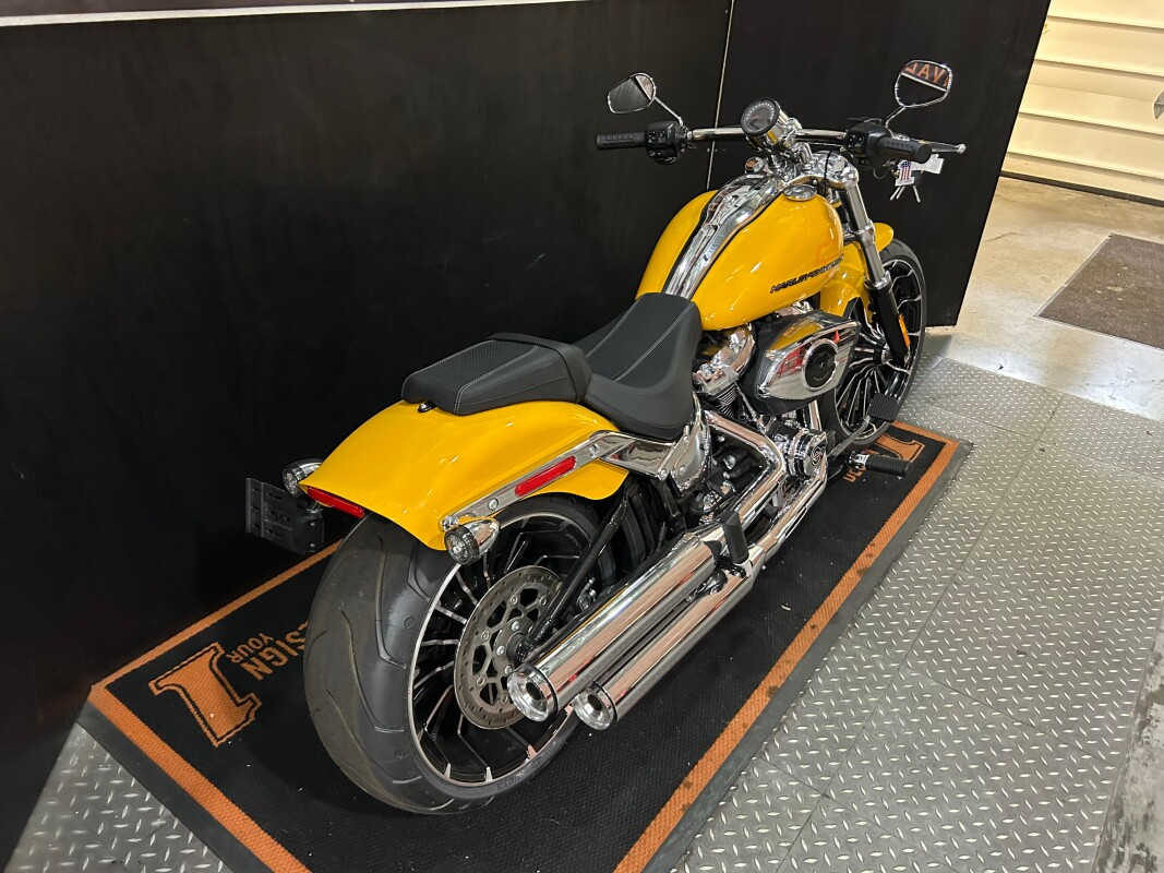 2025 H-D FXBR Softail Breakout 117ci - Photo 4
