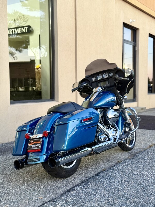 2014 Harley-Davidson Street Glide FLHX - Photo 4