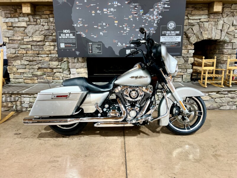 2009 FLHX - Street Glide
