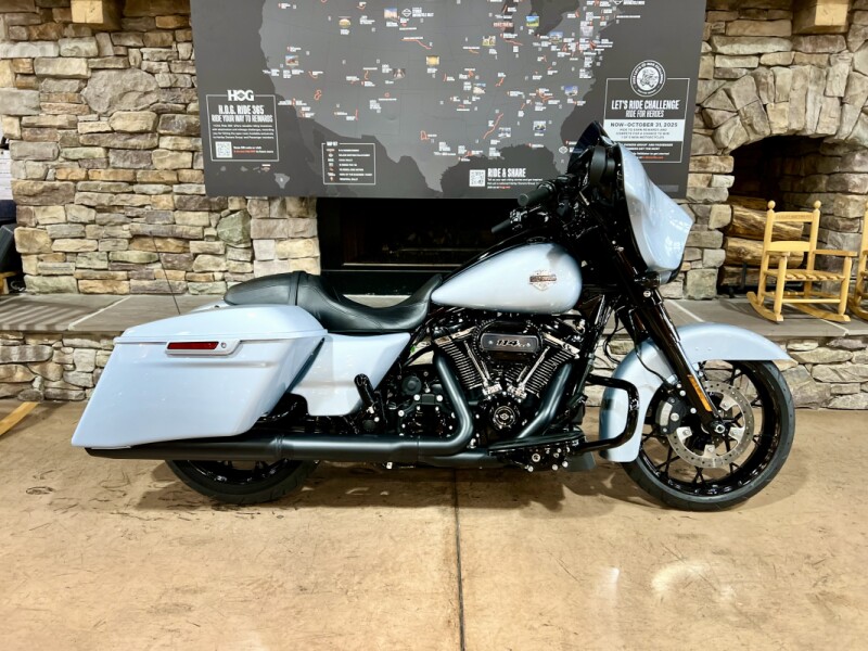 2023 FLHXS - Street Glide Special 