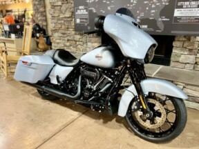 2023 FLHXS - Street Glide Special  thumb 3
