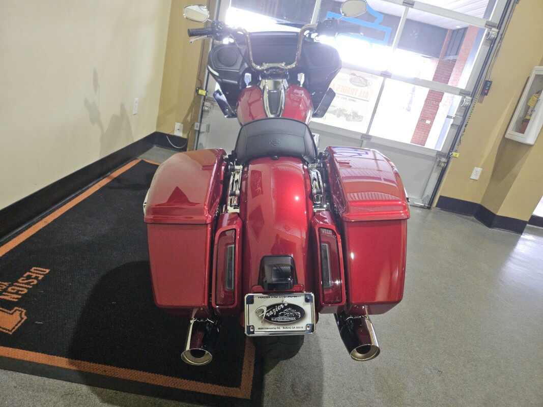 2025 Harley-Davidson Road Glide Brilliant Red - Photo 3