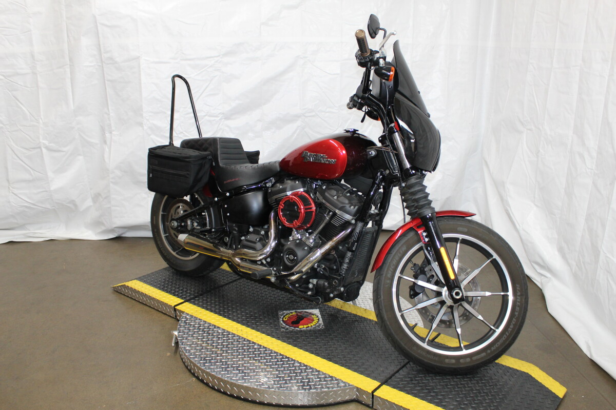 Harley-Davidson Street Bob 2018 FXBB 039240B WKDRED/TWTDCHRY W/PINSTRIPE - Photo 2