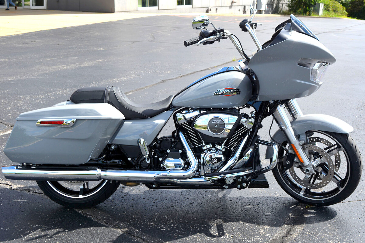 2025 Harley-Davidson Road Glide Billiard Gray - Photo 2