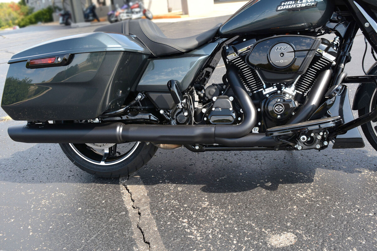 2025 Harley-Davidson Street Glide Iron Horse Metallic - Photo 9